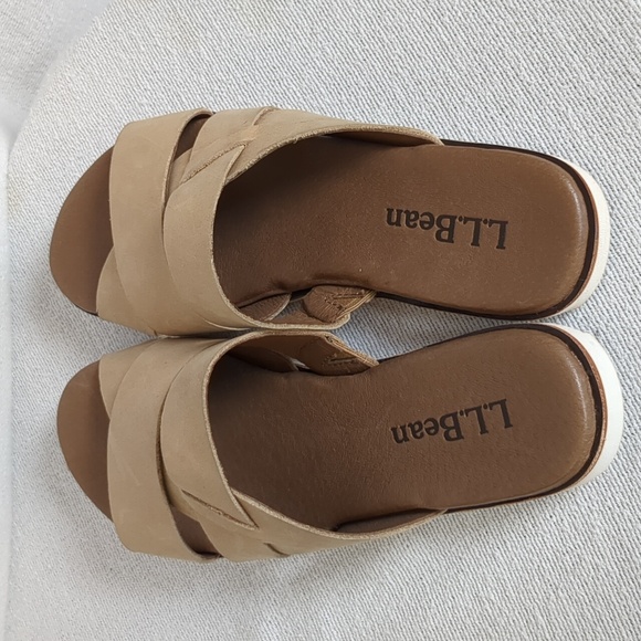 LL Bean Women's Lakewashed slides Newbuck Tan Leather Size 6 EUC - Picture 2 of 8